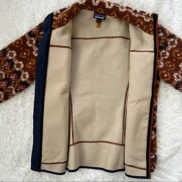 🍒 𝗣𝗮𝘁𝗮𝗴𝗼𝗻𝗶𝗮 𝗥𝗲𝘁𝗿𝗼-𝗫 𝗝𝗮𝗰𝗸𝗲𝘁 - Picture 6 of 10